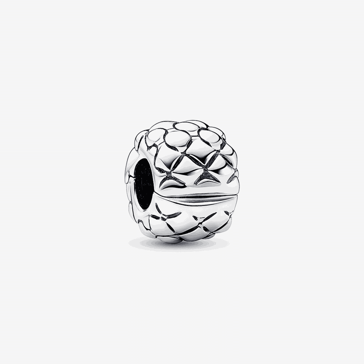 Clip Pandora con Tachuelas Ancho en plata - 792746C00