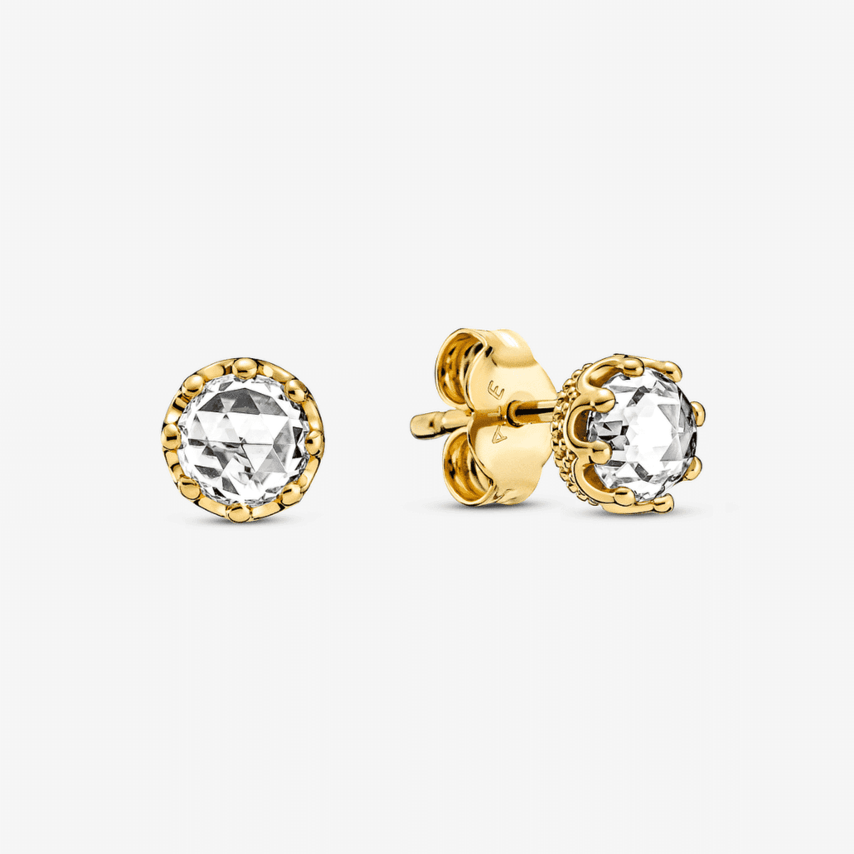 Pendientes de botón Pandora chapados en oro con cristal central - 268311C01