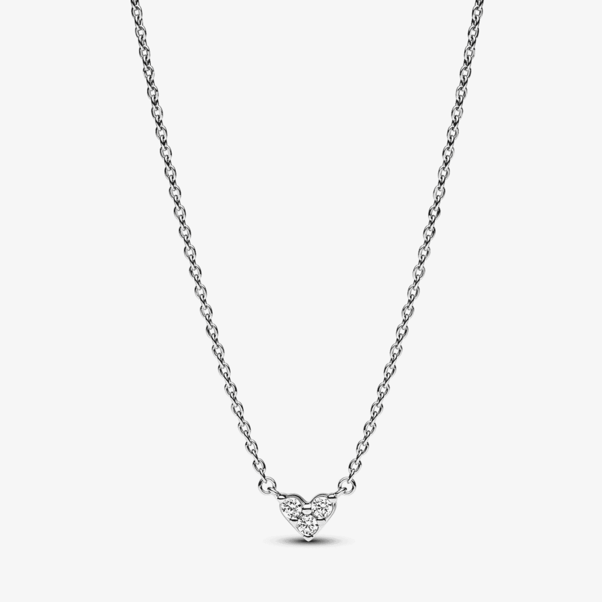 Collar Pandora de plata con colgante de corazón triple con gemas - 393014C01