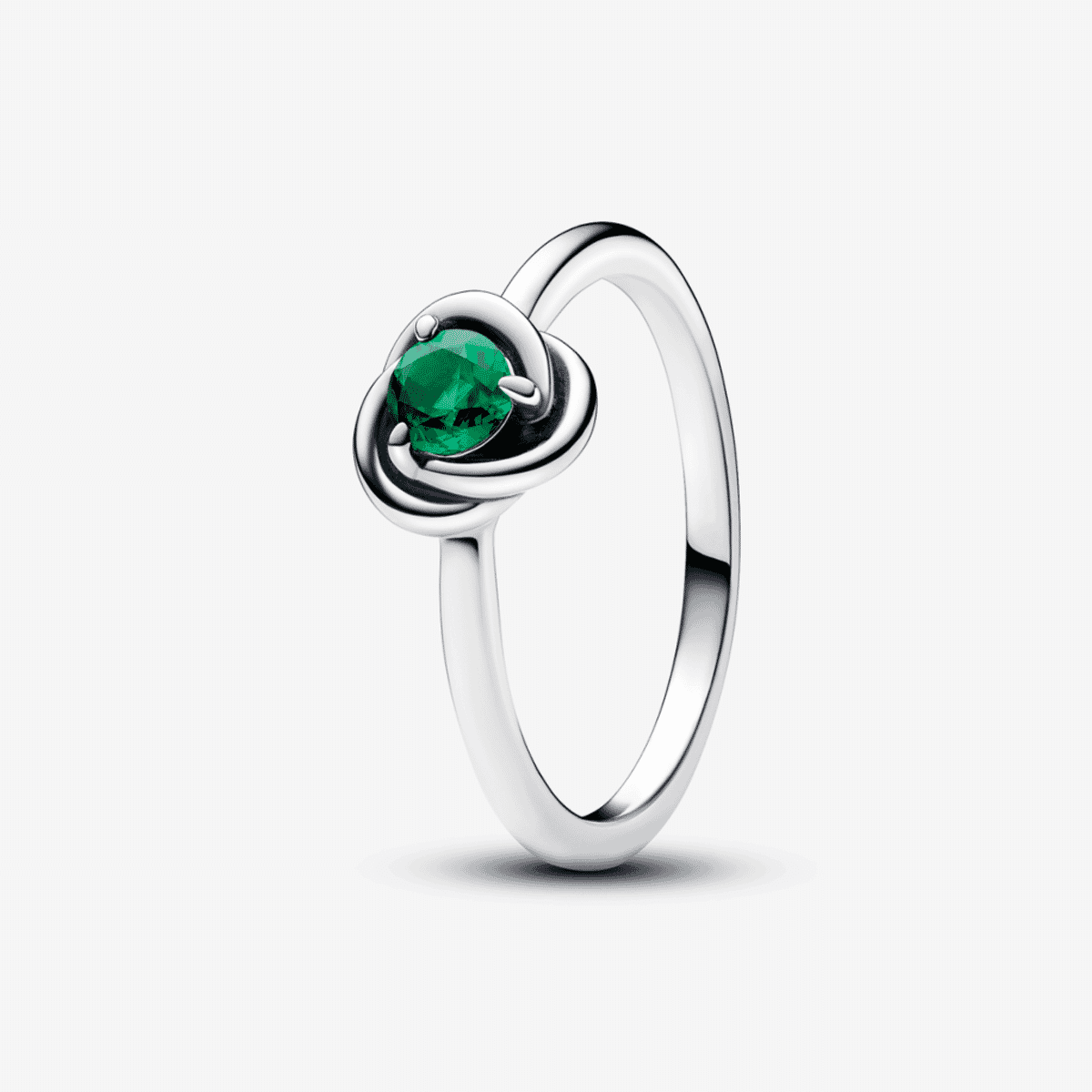 Anillo Pandora Círculo Eternity Verde en plata de ley con cristal verde, vista frontal - 192993C05