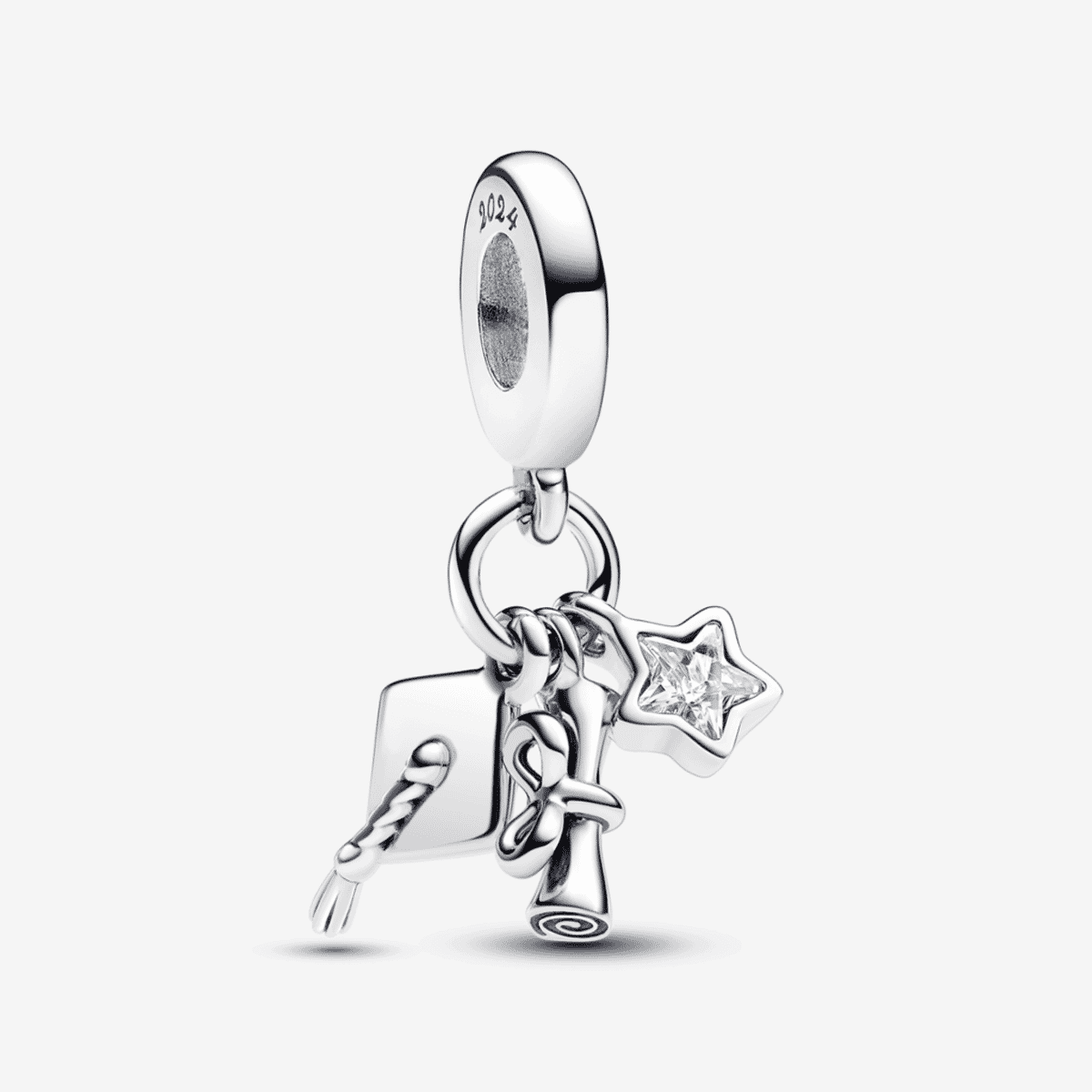 Charm colgante Pandora Graduación 2024 en plata con múltiples dijes - 793240C01