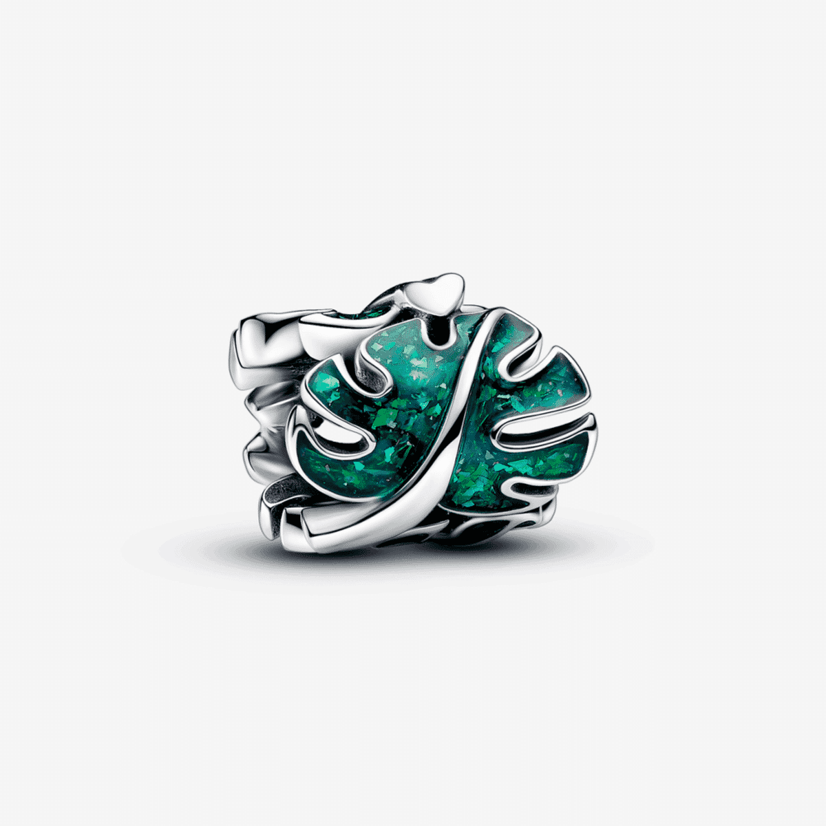 Charm Pandora Hojas de Monstera en plata con esmalte verde turquesa visto de frente - 793332C01