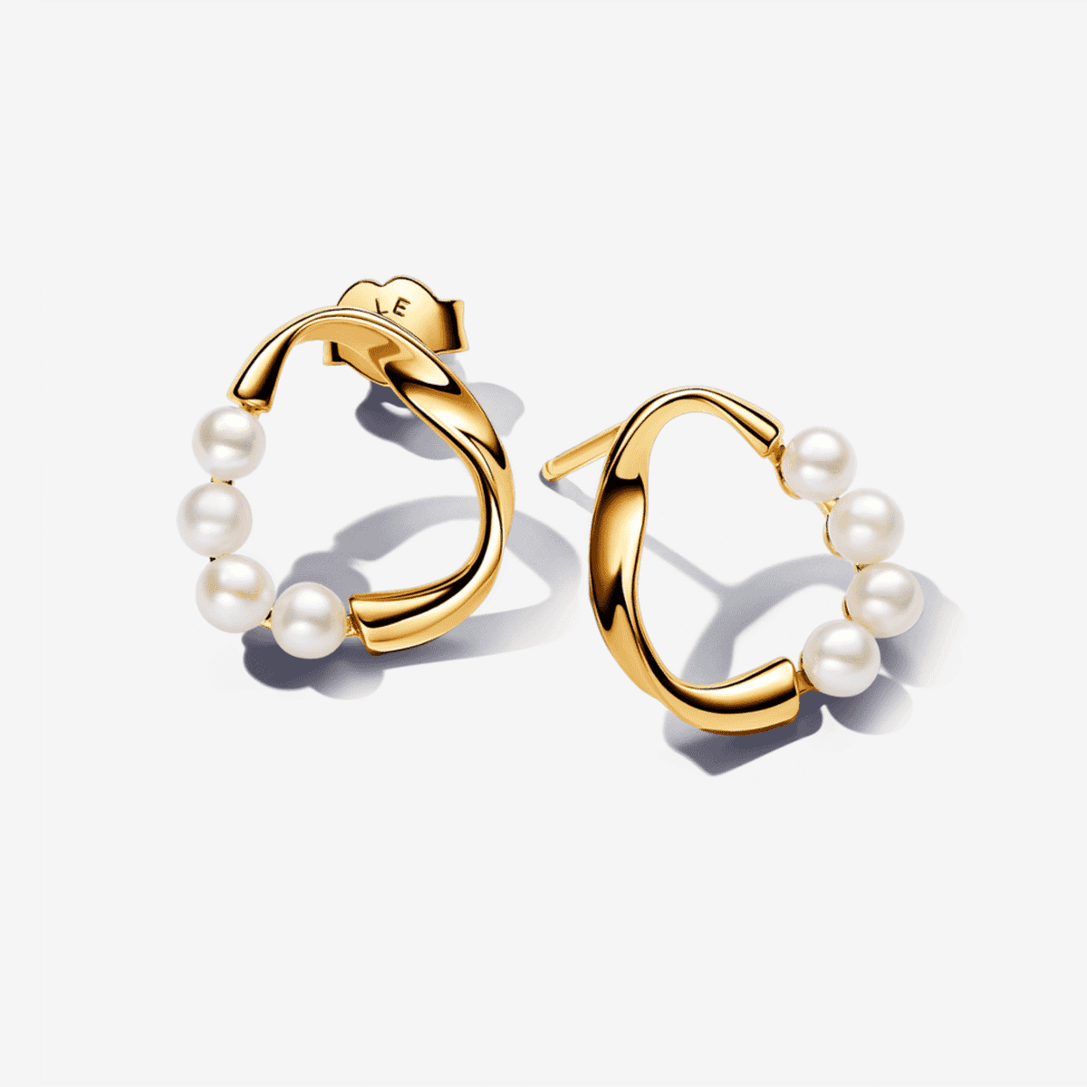 Pendientes Pandora en aleación chapada en oro con perlas y diseño circular - 263276C01