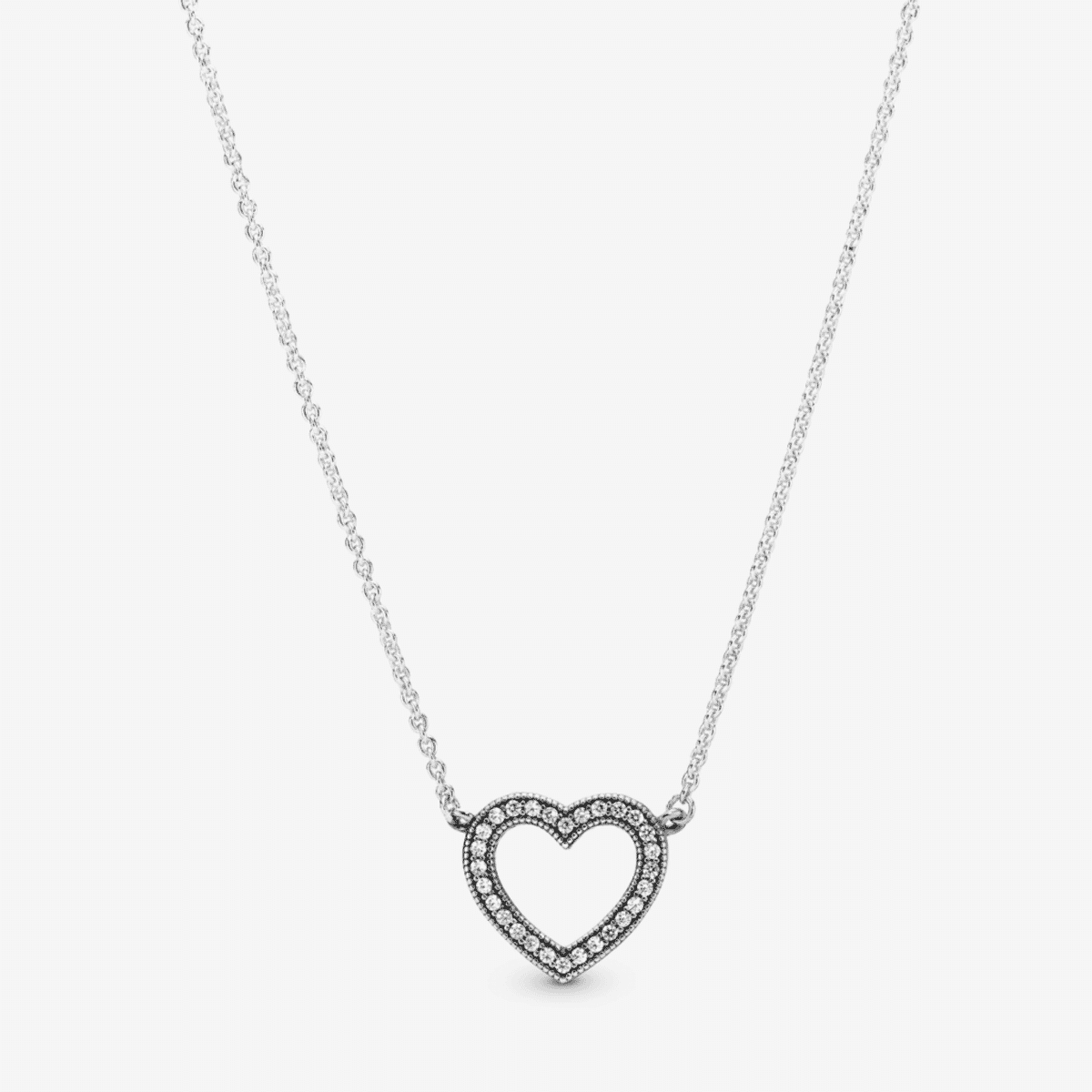 Collar Pandora Corazón Amado en plata con diseño de corazón y piedras brillantes - 590534CZ