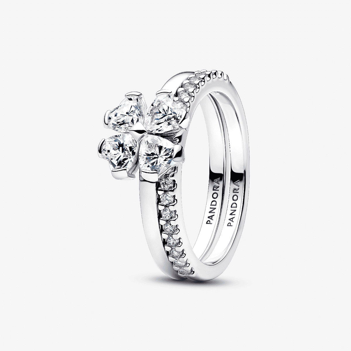 Anillo Pandora Divisible Trébol de la Suerte Brillante en plata de ley con circonitas transparentes vista lateral - 194507C01
