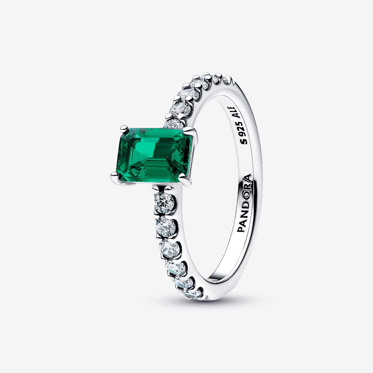 Vista lateral del Anillo Pandora Halo Rectangular Verde Brillante en plata de ley y color verde - 194506C01