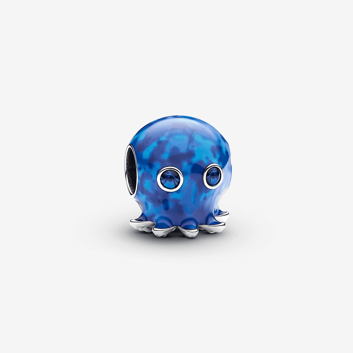 Vista frontal del Charm Pandora Pulpo y Burbujas Marinas en plata de ley y esmalte azul - 793463C01
