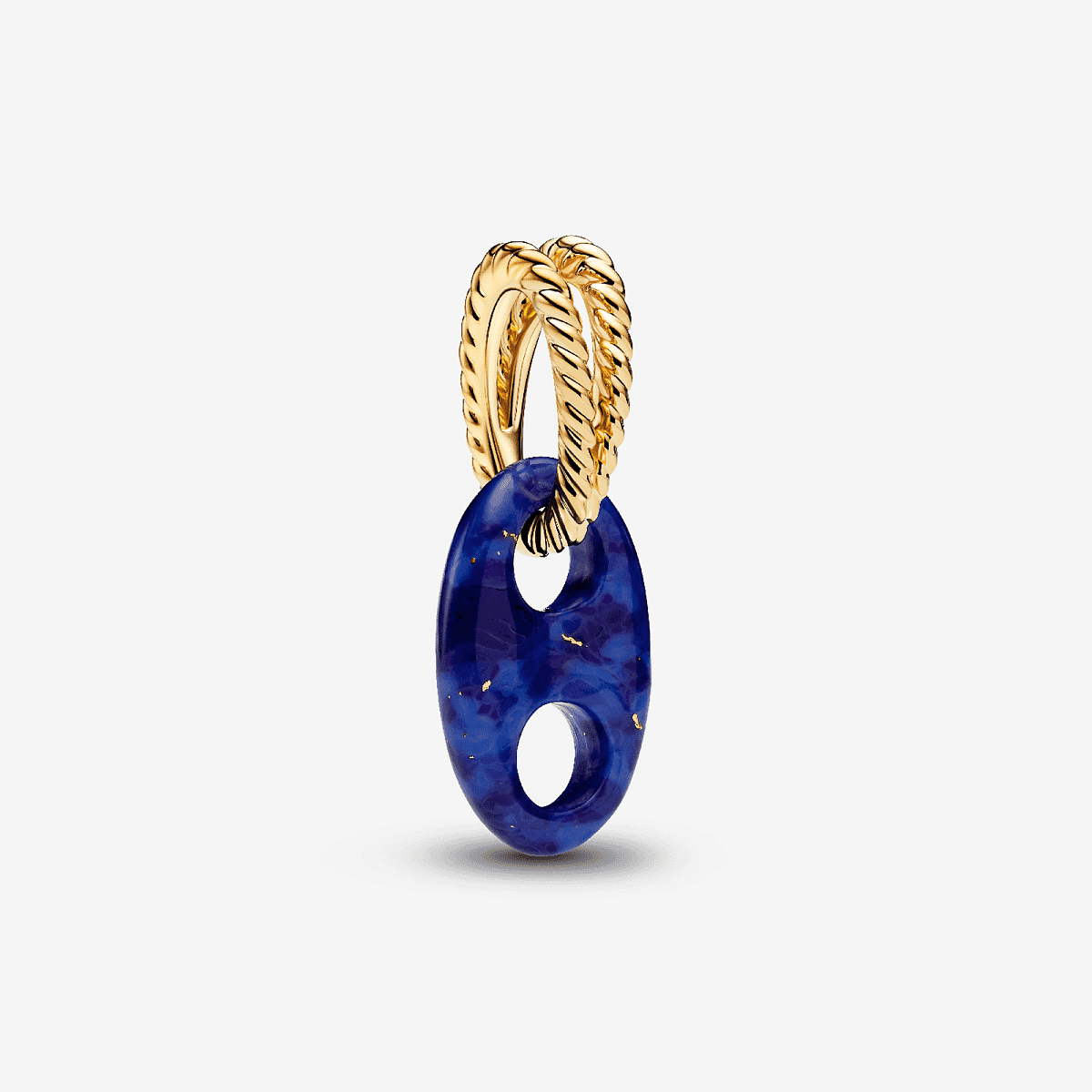 Vista frontal del Charm Colgante Pandora Eslabón Marinero en azul y chapado en oro - 764692C01