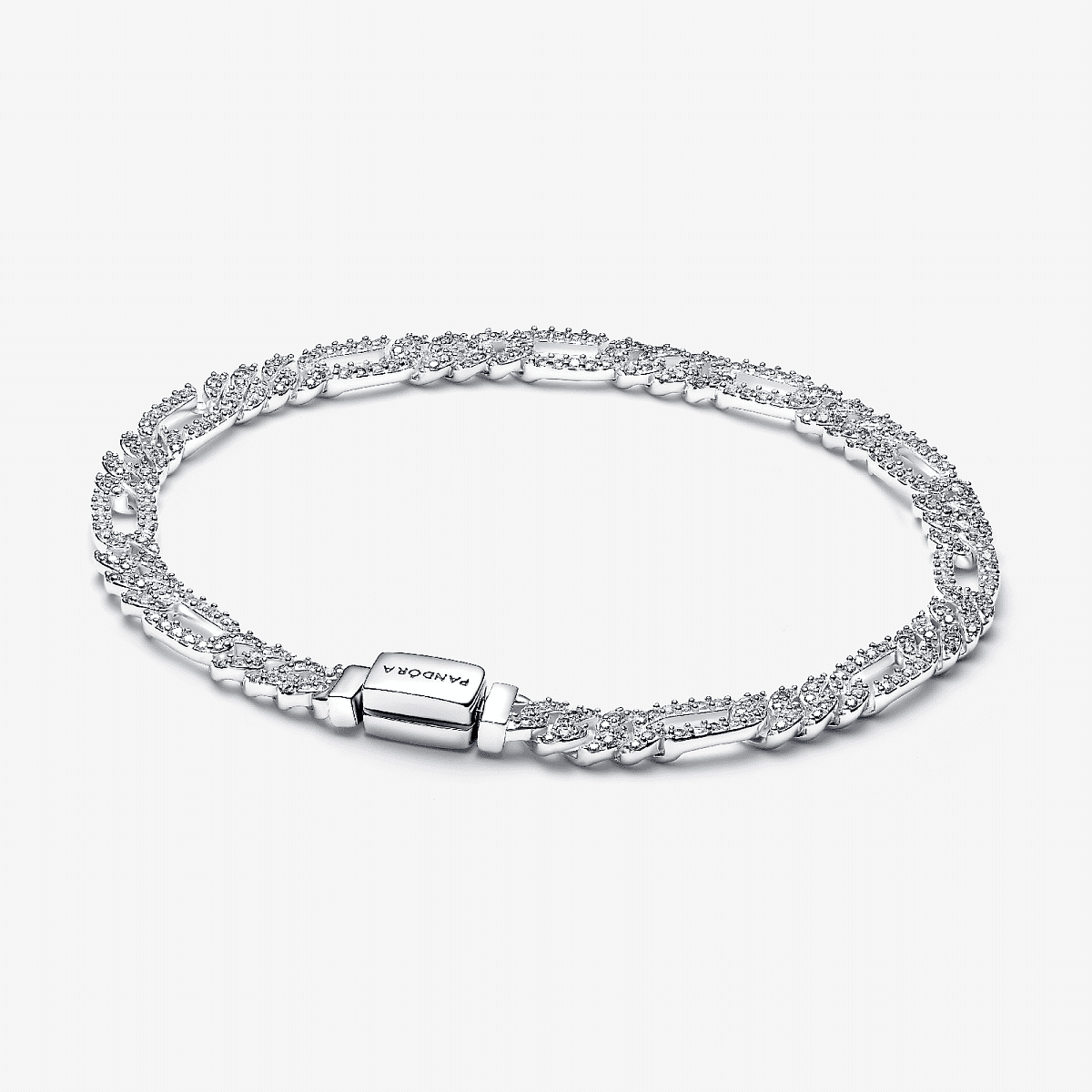 Vista frontal de la Pulsera Pandora de Cadena Cubana Ovalada en plata de ley con circonitas transparentes - 594227C01