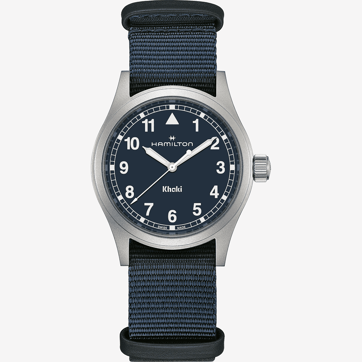 Vista frontal del Reloj Hamilton Khaki Field Quartz 38 mm con esfera azul y correa de tejido azul - H69401940