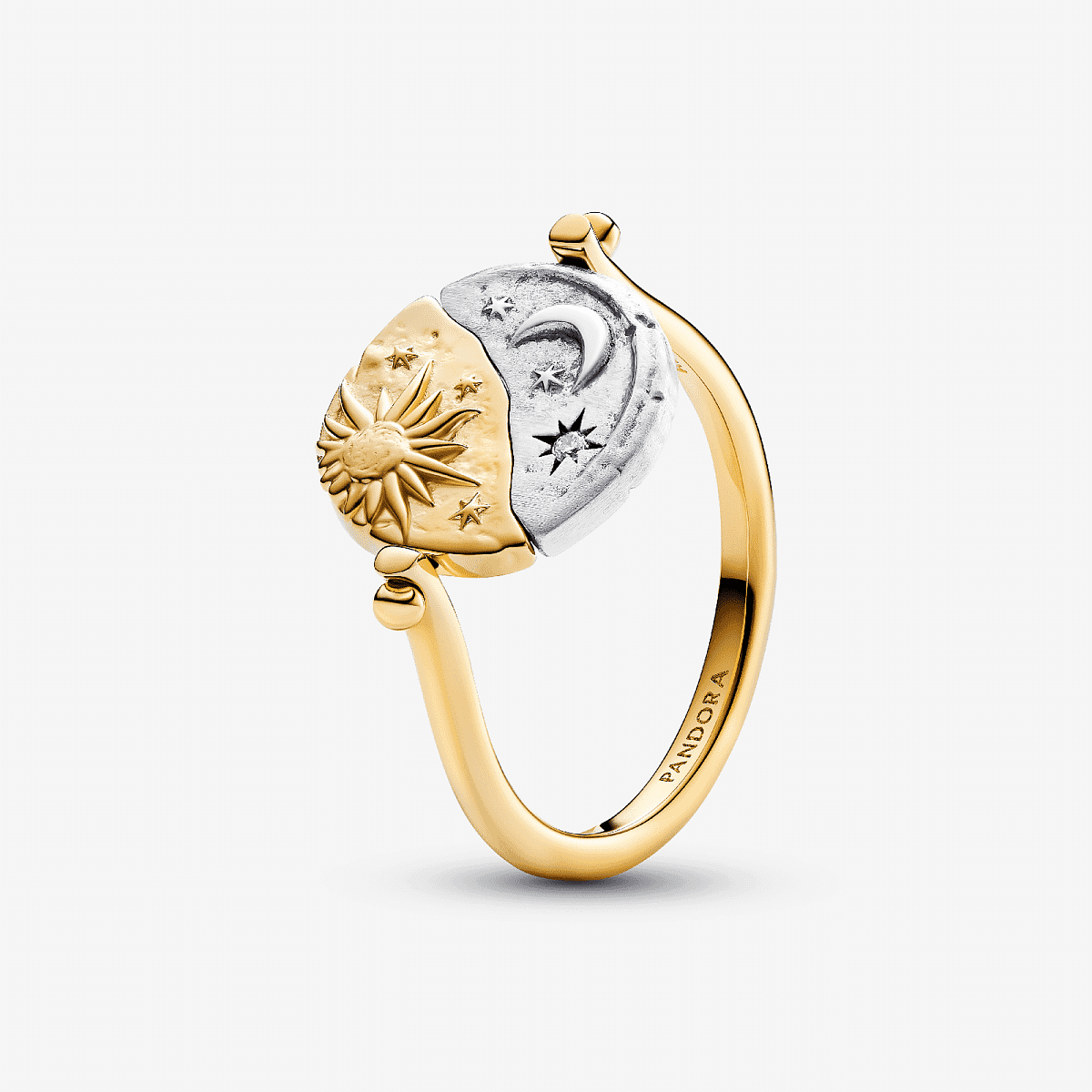 Anillo Medallón Reversible Sol y Luna en plata y chapado en oro con circonitas transparentes en vista frontal - 164810C01