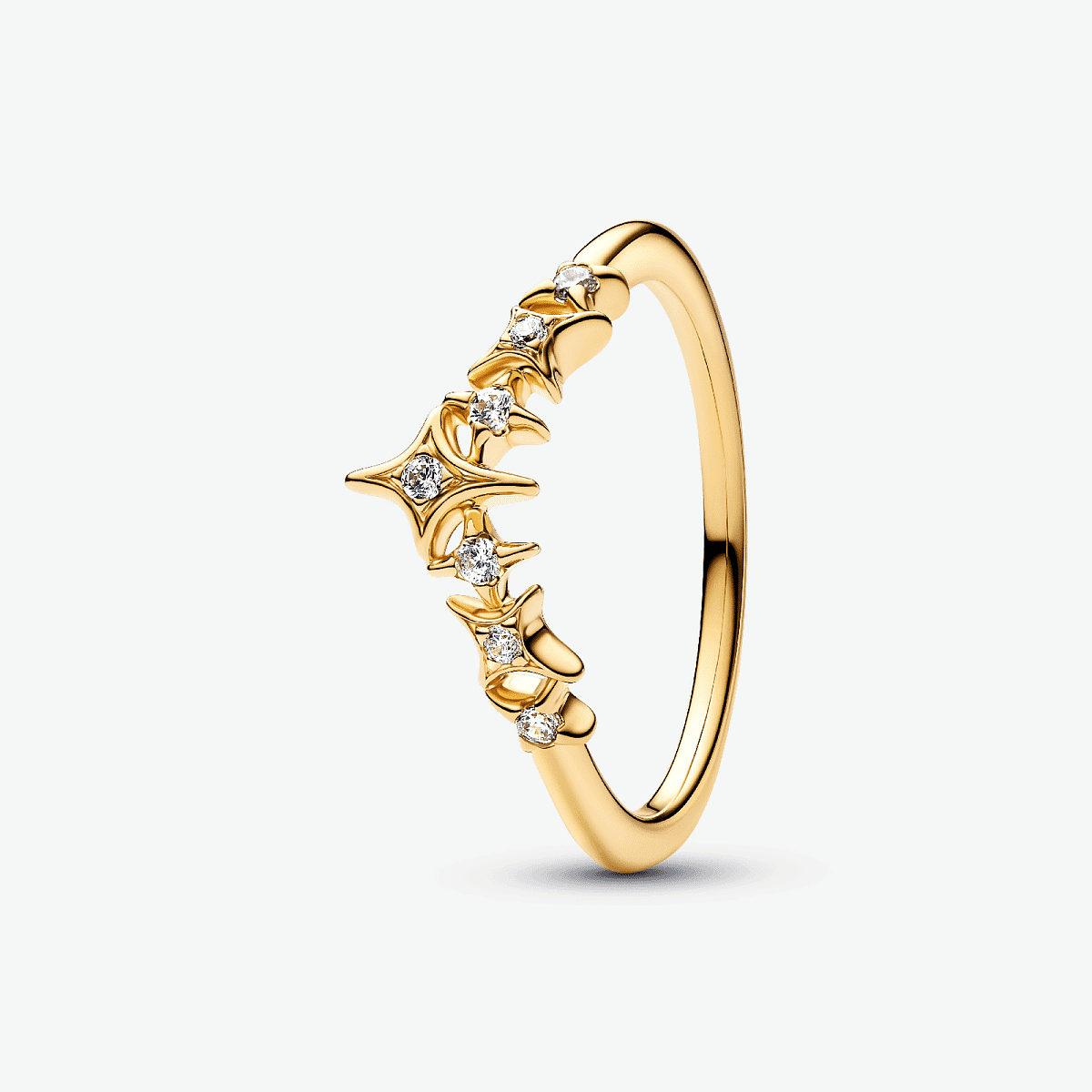 Anillo Pandora Tiara Estrellas con chapado en oro y circonitas, vista lateral - 164946C01