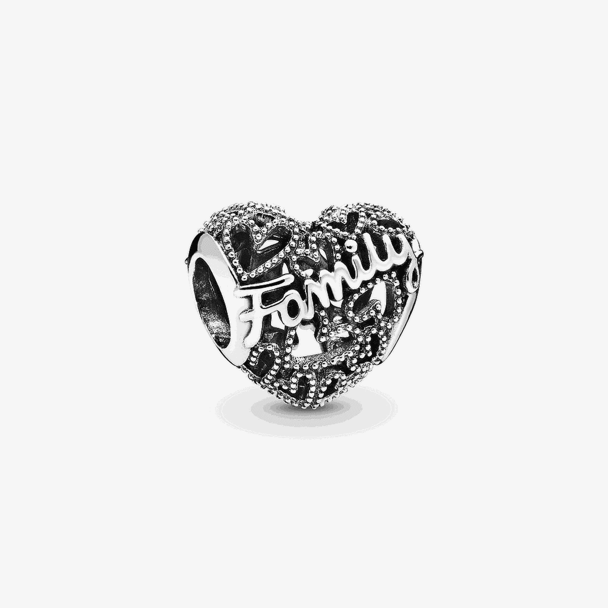 Charm Pandora Corazón de familia en plata de ley con diseño calado - 798571C00