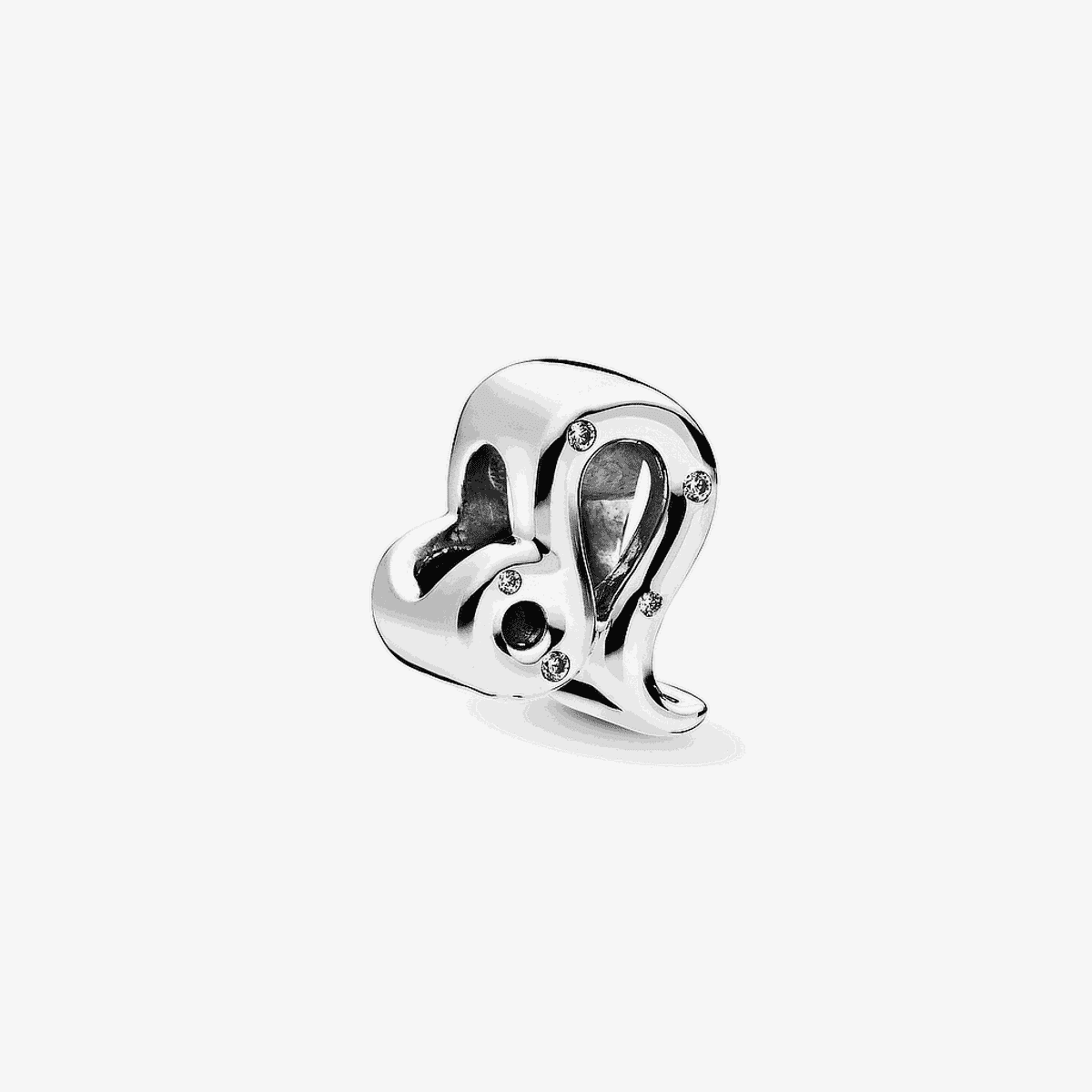 Vista frontal del charm Pandora Zodiaco Leo Brillante en plata de ley - 798414C01