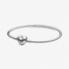 Pulsera Pandora rígida Moments en plata de ley con cierre Corazón para charms 596268
