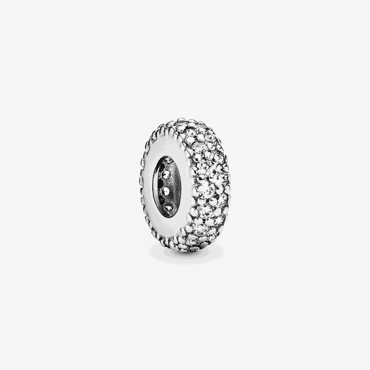 Vista frontal del charm separador Pandora Inspiración Pavé de plata con cristales - 791359CZ
