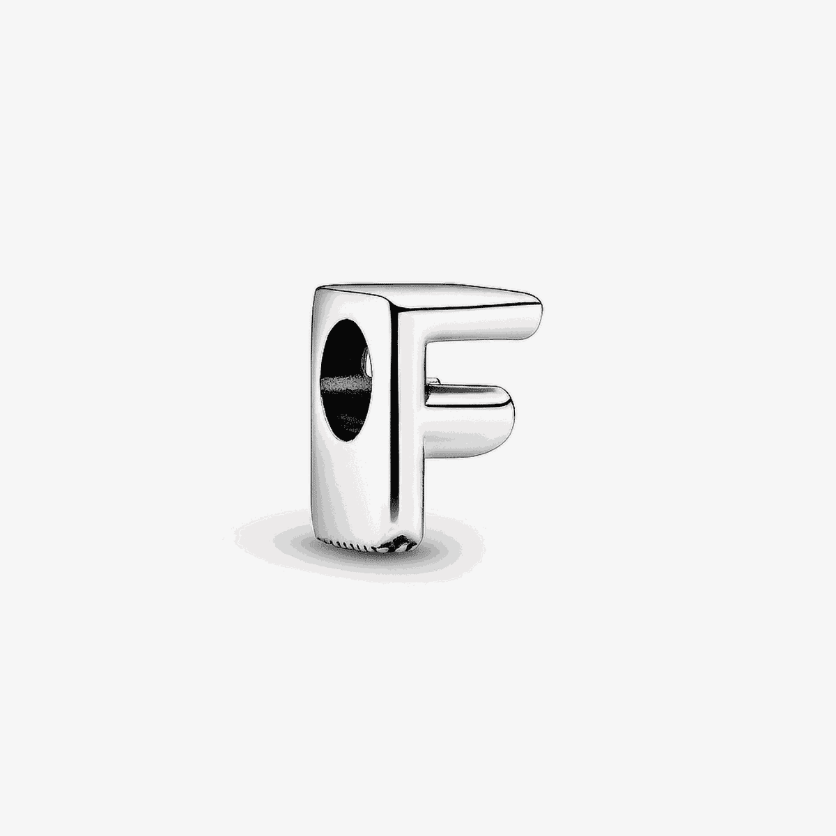 Charm Pandora letra F en plata de ley - 797460