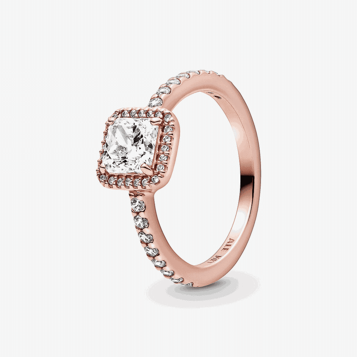 Anillo Pandora Elegancia Atemporal chapado en oro rosa con cristal central cuadrado y pavé - 188862C01