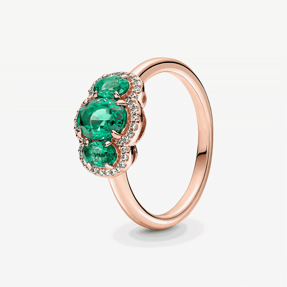 Anillo Pandora Vintage Tres Piedras chapado en oro rosa con piedras verdes y detalles brillantes - 180057C01