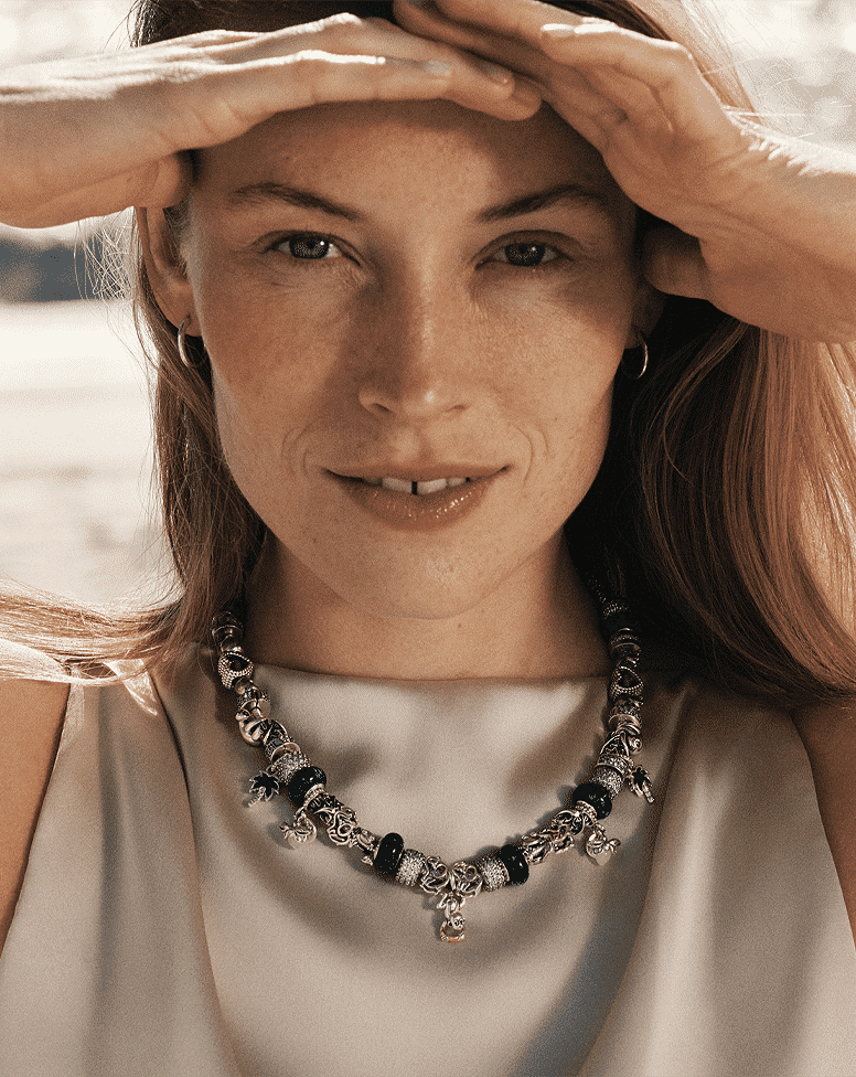 COLLARES